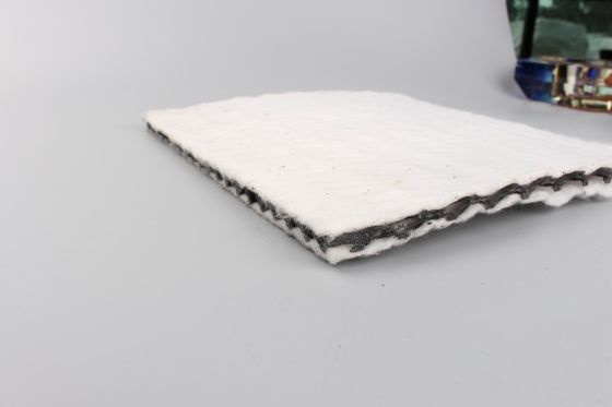 Khả năng thoát nước cao Geonet chống tia cực tím và hóa chất với hiệu suất thoát nước tuyệt vời