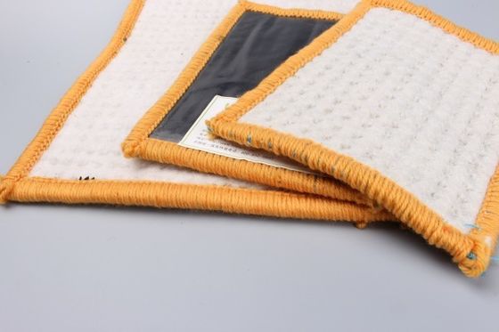 Độ bền kéo cao Bentonite Liner đất sét địa tổng hợp để xây dựng dễ dàng và ngắn hạn
