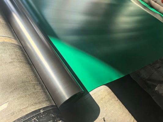 Đen và xanh lá cây hai màu HDPE Geomembrane mịn phù hợp với các dự án chống nước khác nhau