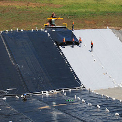 Dễ dàng Xây dựng Đặt kết cấu và chống trượt Geomembrane 1.0mm-2.5mm cho ứng dụng Slop