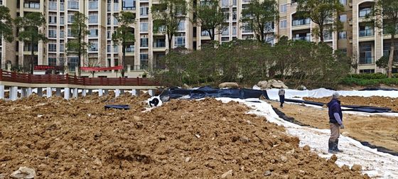 HDPE bền Geomembrane mịn cho dự án chống rò rỉ hồ nhân tạo Độ bền phá vỡ 20-80N / mm Chiều dài khi phá vỡ 700%