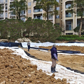 HDPE bền Geomembrane mịn cho dự án chống rò rỉ hồ nhân tạo Độ bền phá vỡ 20-80N / mm Chiều dài khi phá vỡ 700%