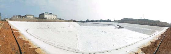 Vải Geotextile sợi dài màu xanh tùy chỉnh để củng cố Độ dài tách 50m-200m