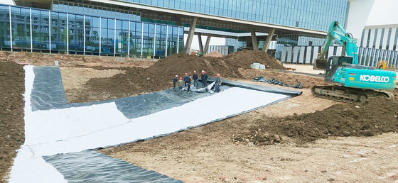Kháng hóa chất tốt sợi ngắn không dệt kết hợp Geotextile Kinh tế đáp ứng độ tin cậy Phân tách thiết yếu và đặc điểm lọc đáng tin cậy