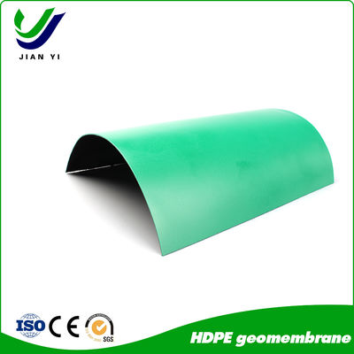 Màng địa kỹ thuật HDPE trơn: Lớp bảo vệ không thấm nước được thiết kế dưới công trình của bạn