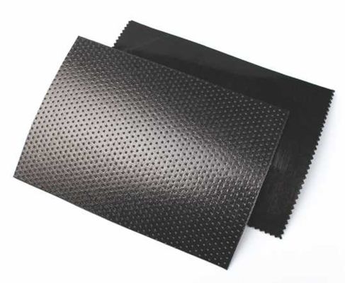 Màng chống thấm HDPE dạng cột tiên tiến cho ma sát bề mặt vượt trội và gia cố mái dốc trong hệ thống chứa