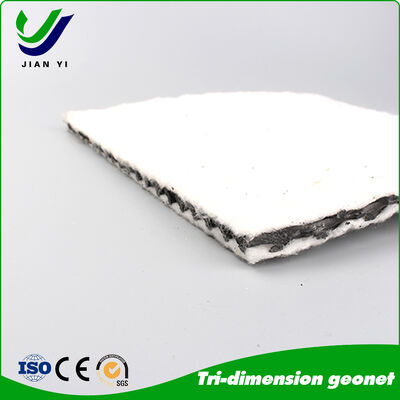 Độ bền kéo cao ≥16kN/m Ứng chống tia UV 3D Composite Drainage Net